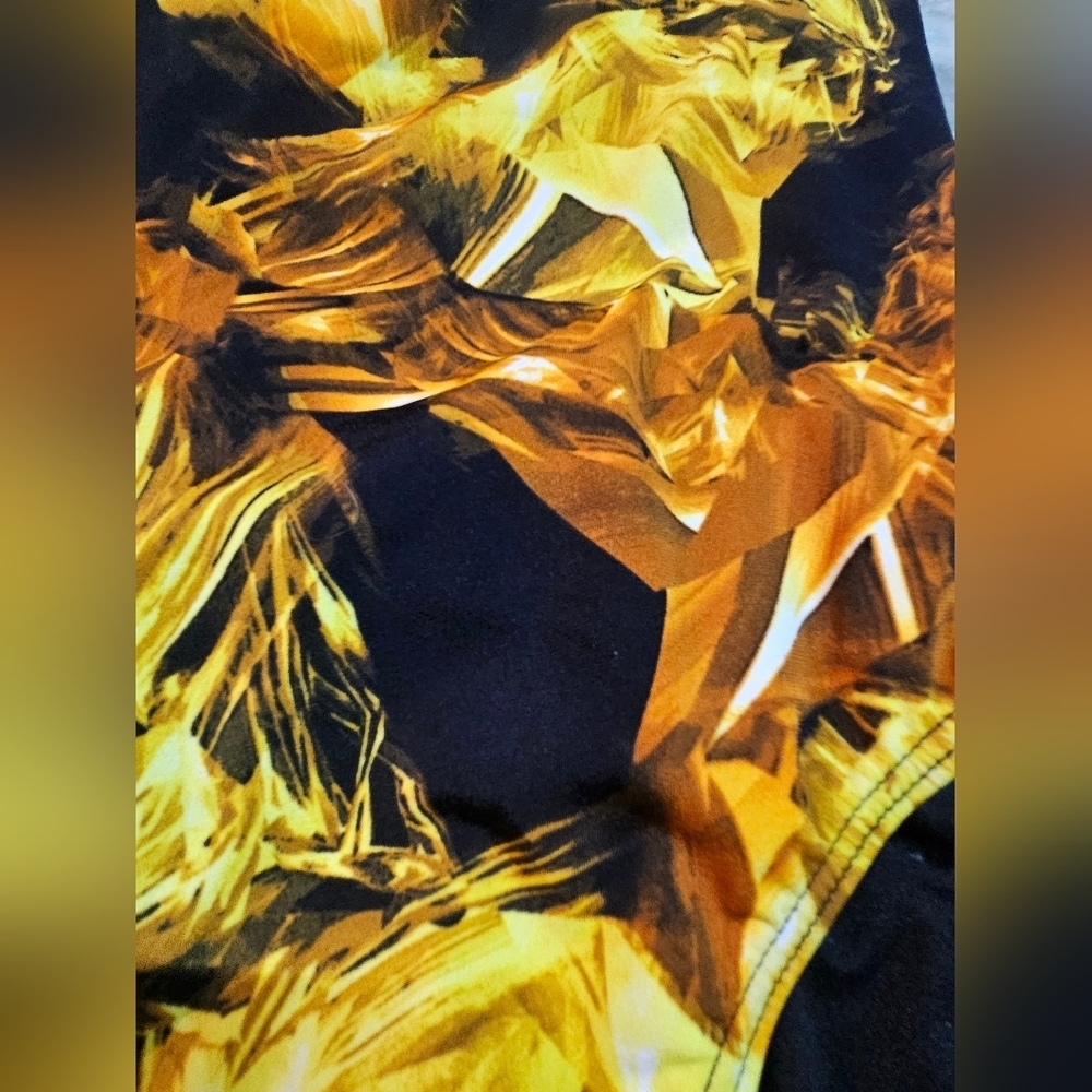 TYR Durafast One-Piece Swimsuit Yellow Abstract Print Crisscros Size 30 S 4/6 - Picture 2 of 6